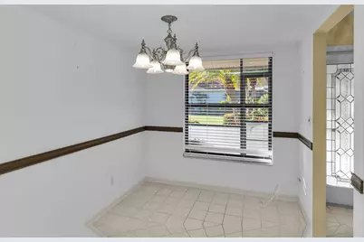 608 Kings Way, Naples, FL 34104 - Photo 8