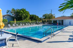 608 Kings Way, Naples, FL 34104 - Photo 30