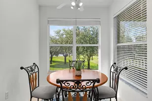 285 Cays Dr, Naples, FL 34114 - Photo 10