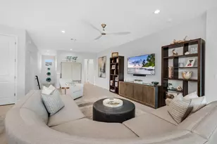 2609 Seychelles Cir, Naples, FL 34112 - Photo 4