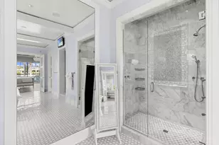 221 Aqua Ct, Naples, FL 34102 - Photo 28