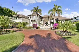 221 Aqua Ct, Naples, FL 34102 - Photo 2