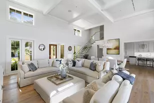 221 Aqua Ct, Naples, FL 34102 - Photo 8