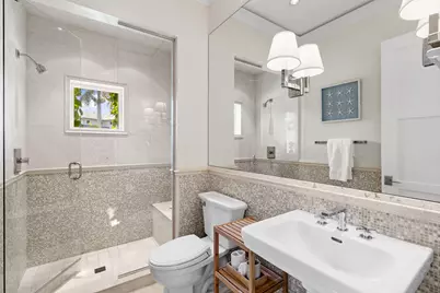 221 Aqua Ct, Naples, FL 34102 - Photo 30