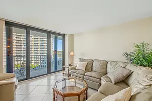 260 Seaview Ct, Marco Island, FL 34145 - Photo 6