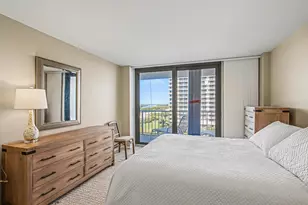 260 Seaview Ct, Marco Island, FL 34145 - Photo 8