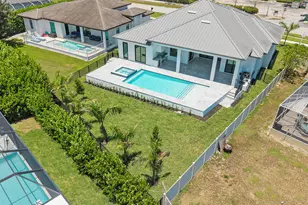 144 Sand Hill St, Marco Island, FL 34145 - Photo 50