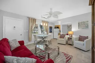 235 Seaview Ct, Marco Island, FL 34145 - Photo 4