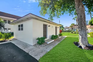 235 Seaview Ct, Marco Island, FL 34145 - Photo 32