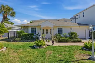 141 Pago Pago Dr E, Naples, FL 34113 - Photo 18