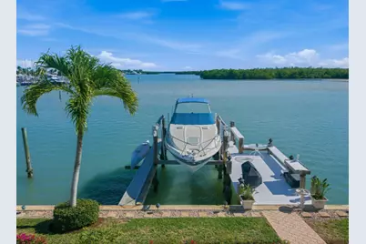 141 Pago Pago Drive E, Naples, FL 34113 - Photo 46