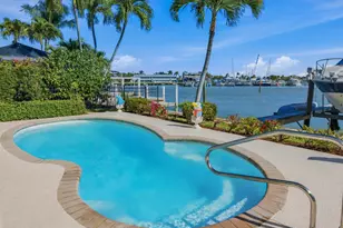 141 Pago Pago Dr E, Naples, FL 34113 - Photo 36