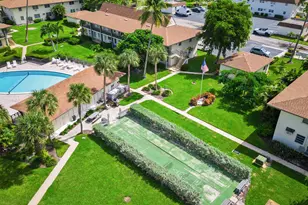 235 Seaview Ct, Marco Island, FL 34145 - Photo 26