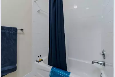 5353 Cove Circle, Naples, FL 34119 - Photo 38