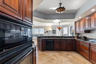 1060 Borghese Ln, Naples, FL 34114 - Photo 20