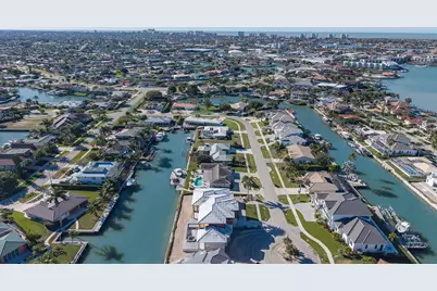 975 Sundrop Court, Marco Island, FL 34145 - Photo 22