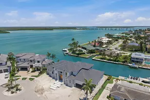 975 Sundrop Ct, Marco Island, FL 34145 - Photo 24