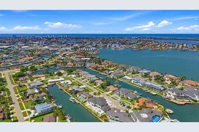 975 Sundrop Court, Marco Island, FL 34145 - Photo 32