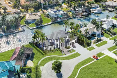 975 Sundrop Court, Marco Island, FL 34145 - Photo 10