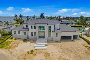 975 Sundrop Ct, Marco Island, FL 34145 - Photo 16