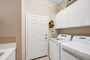 21 Hickory Ct, Marco Island, FL 34145 - Photo 30