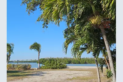 238 Harbor Place N, Goodland, FL 34140 - Photo 6