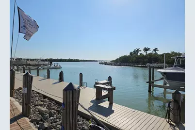 238 Harbor Place N, Goodland, FL 34140 - Photo 22