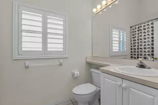 254 Newport Dr, Naples, FL 34114 - Photo 12