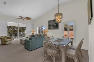 254 Newport Dr, Naples, FL 34114 - Photo 2