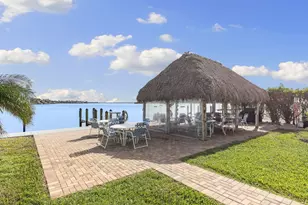 931 Collier Ct, Marco Island, FL 34145 - Photo 40