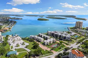 931 Collier Ct, Marco Island, FL 34145 - Photo 30