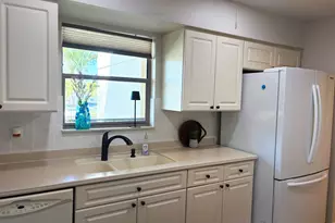 931 Collier Ct, Marco Island, FL 34145 - Photo 12