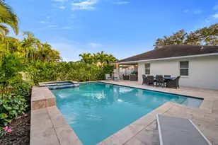 707 96th Ave N, Naples, FL 34108 - Photo 28