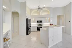 60 Anchor Ct, Marco Island, FL 34145 - Photo 10