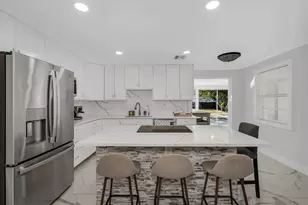 3954 Coconut Cir N, Naples, FL 34104 - Photo 8