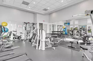 268 Indies Dr E, Naples, FL 34114 - Photo 24