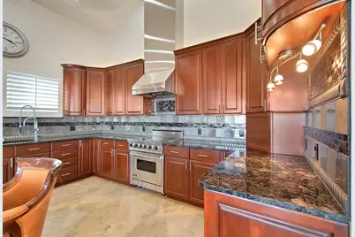 28 W Pelican Street, Naples, FL 34113 - Photo 10