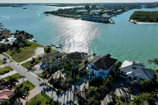 28 W Pelican St, Naples, FL 34113 - Photo 48