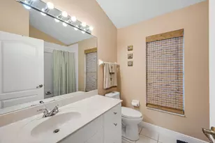 934 Marble Dr, Naples, FL 34104 - Photo 26