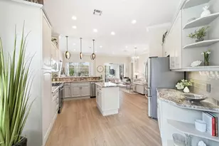 8425 Mallards Way, Naples, FL 34114 - Photo 4