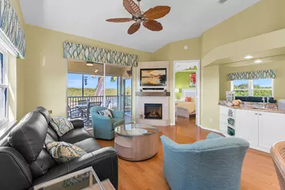 162 Newport Drive #1207, Naples, FL 34114 - Photo 2