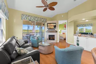 162 Newport Dr, Naples, FL 34114 - Photo 2