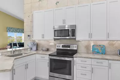 162 Newport Drive #1207, Naples, FL 34114 - Photo 8