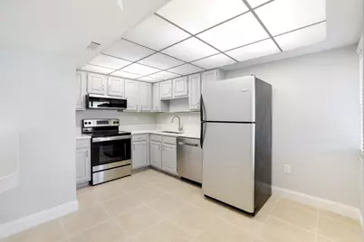 1508 Mainsail #16, Naples, FL 34114 - Photo 10