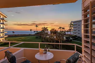 220 Seaview Ct, Marco Island, FL 34145 - Photo 2