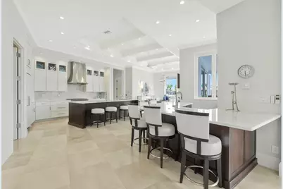 689 Pelican Court, Marco Island, FL 34145 - Photo 10