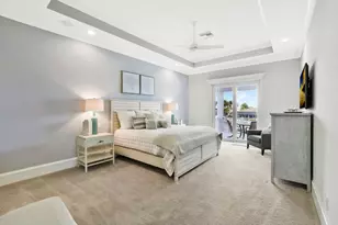 689 Pelican Ct, Marco Island, FL 34145 - Photo 22