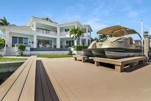 689 Pelican Ct, Marco Island, FL 34145 - Photo 38