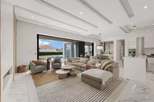 661 Amber Dr, Marco Island, FL 34145 - Photo 4