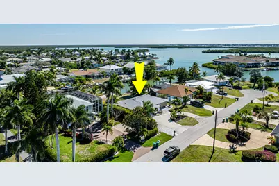 403 Grenada Avenue, Naples, FL 34113 - Photo 30